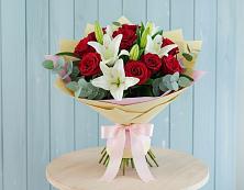 Букет цветов из:  Лилии и Розы в Идринском