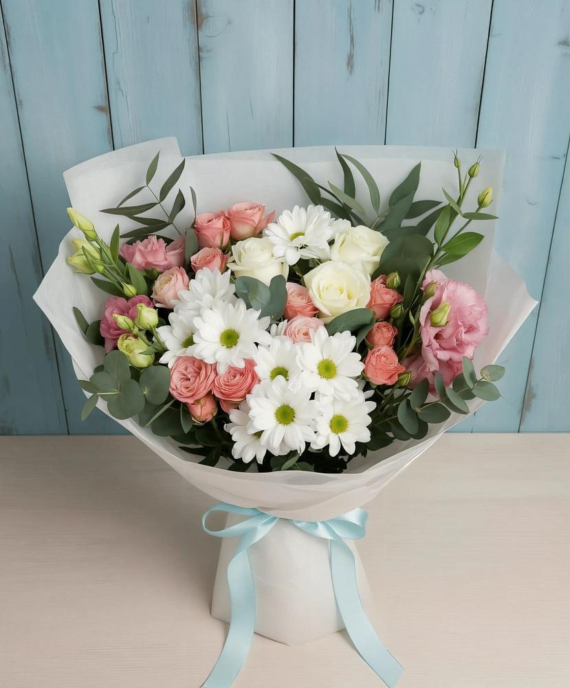 Букет цветов из: Розы, Лизиантусы и Хризантемы в Идринском