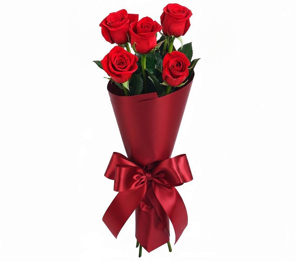 Букет 5 Красных роз Эдлесс Лав в Идринском