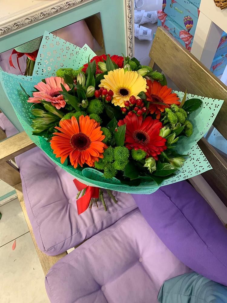 Букет цветов из: Герберы, Хризантемы и Альстромерии в Идринском