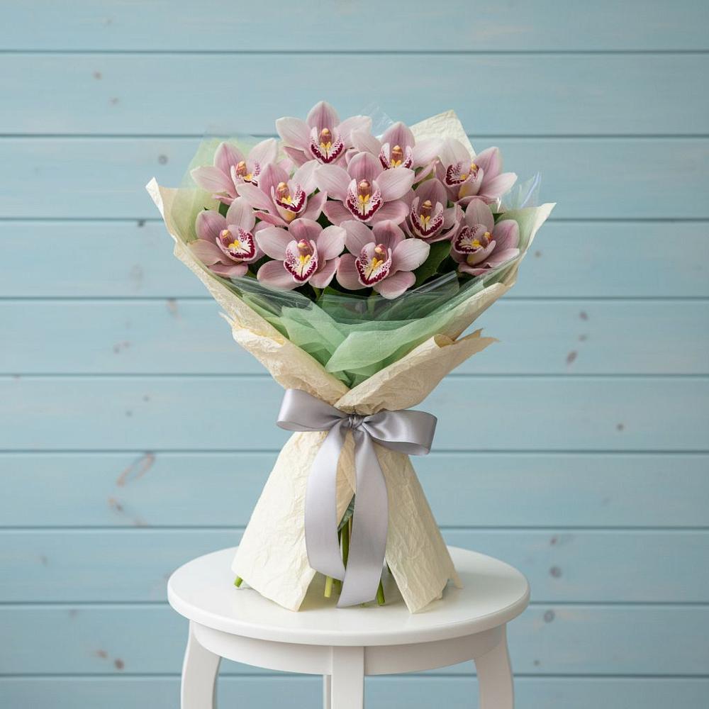 Букет цветов из: Орхидеи и Розы в Идринском