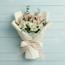 Букет цветов из:  Альстромерии в Идринском