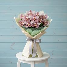 Букет цветов из:  Орхидеи и Розы в Идринском
