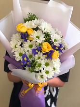 Букет цветов из:  Ирисы, Хризантемы и Розы #REPLACE_PRED# Идринском