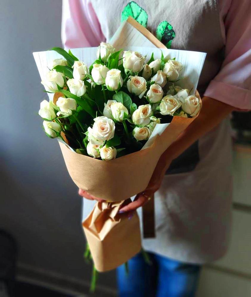 Букет цветов из: Розы в Идринском
