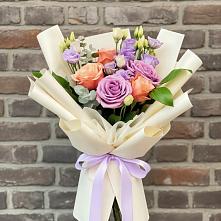 Букет цветов из:  Лизиантусы и Розы #REPLACE_PRED# Идринском