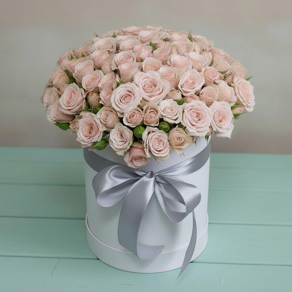 Цветочная композиция из Розы в шляпной коробке в Идринском